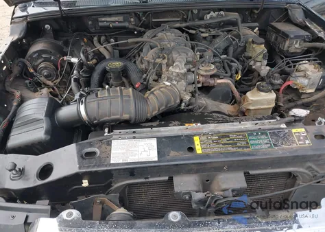 2004 Ford Ranger Xlt from USA, damaged, VIN 1FTYR44E64PA02404